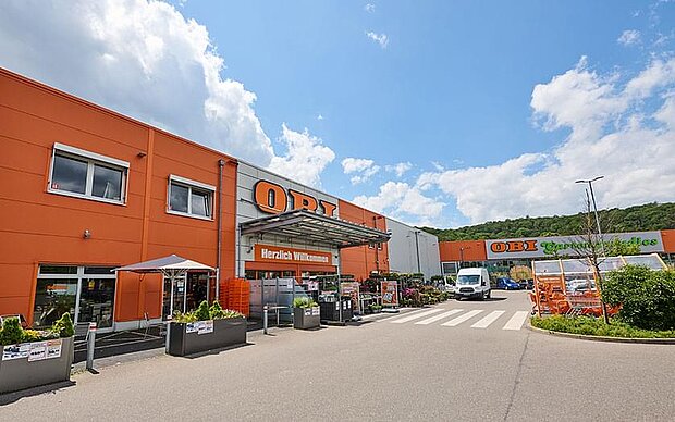 OBI-Baumarkt mit Gartencenter Stuttgart OBI-Baumarkt mit Gartencenter Stuttgart